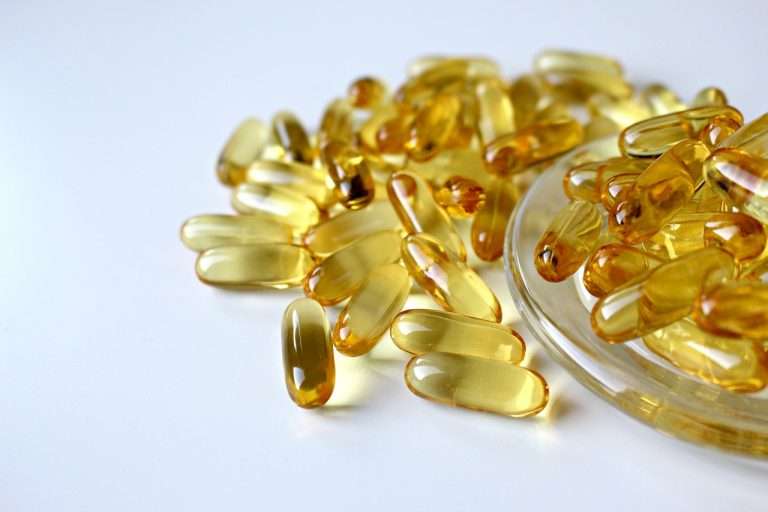 fish-oil-1915424_1280
